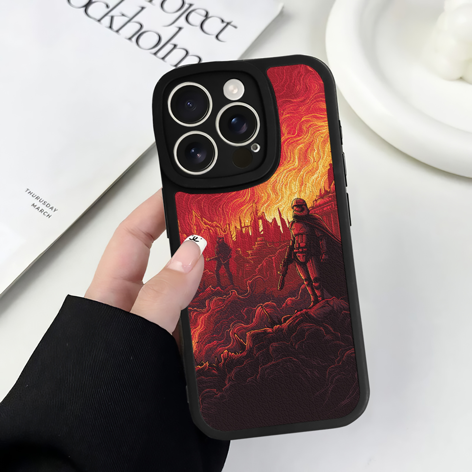 （画像用） スター・ウォーズ Star Wars 【iPhone 16シリーズ対応】シリコンスマホケース（レザー調） 材質：シリコン